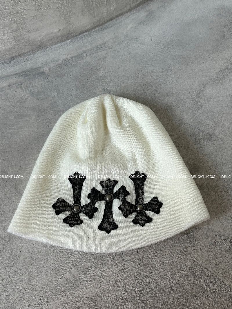 [UNISEX] Chrome Cross Stud Binnie