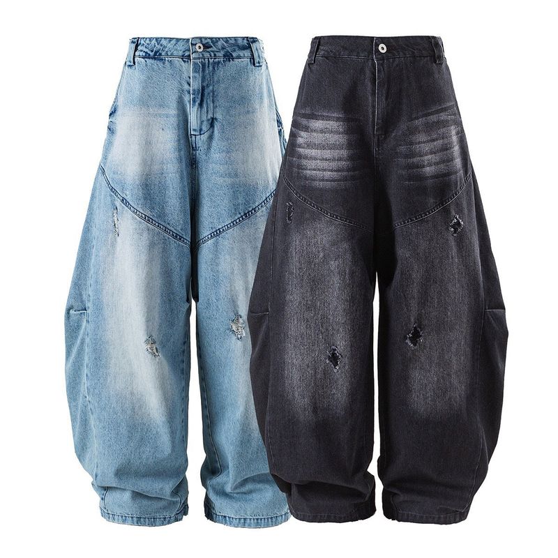 HOWARD（ハワード）の「Vaughn Distressed Balloon Jeans（Pants）」