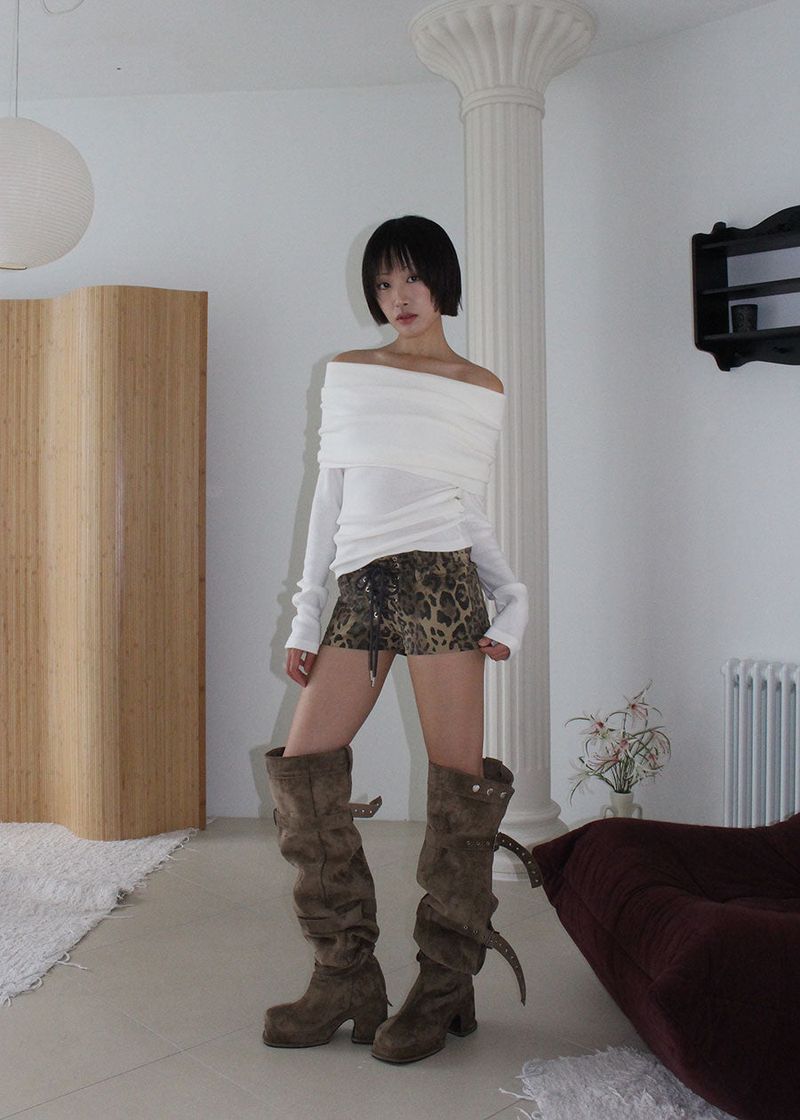 BUCKLE THIGH HIGH BOOTS