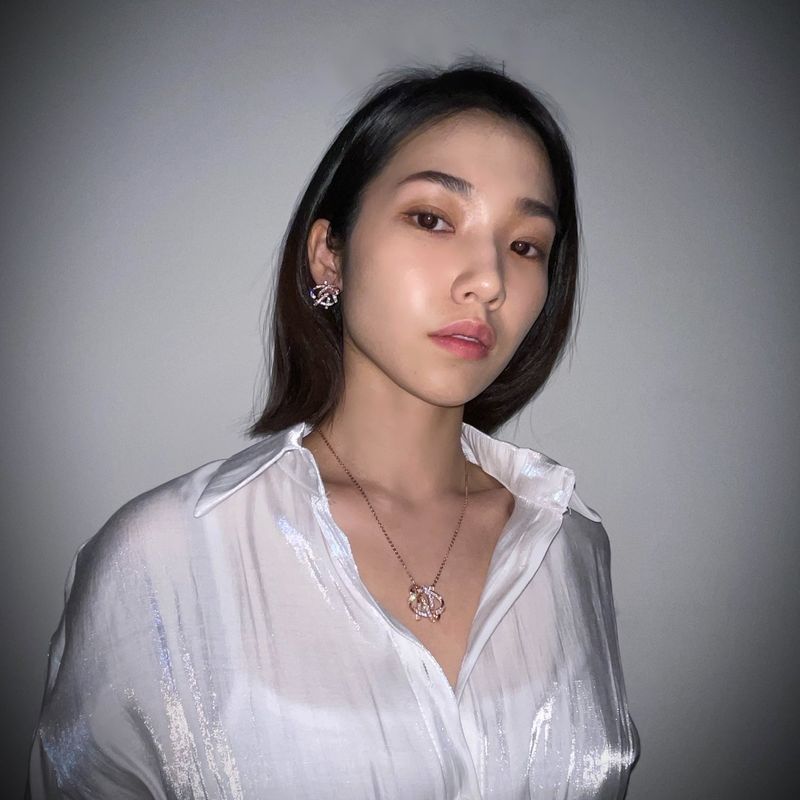 Authentique Necklace Silver(Plated White gold)