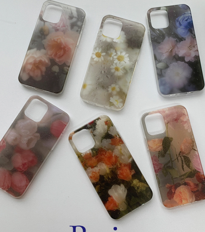 withsome（ウィズサム）の「レインフラワーチューリップフォーンケース（スマホグッズ/小物）」