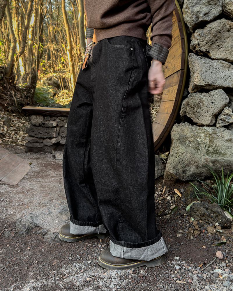 Never Curved Panel Raw Denim