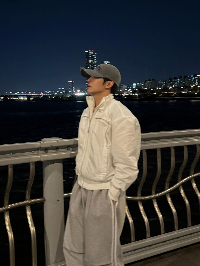 Banded ma-1 windbreaker