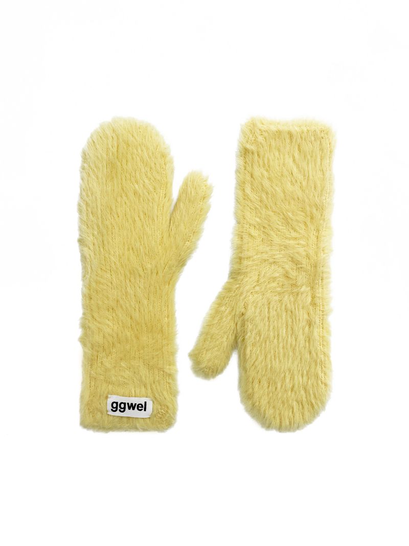FLUFFY ANGORA GLOVES