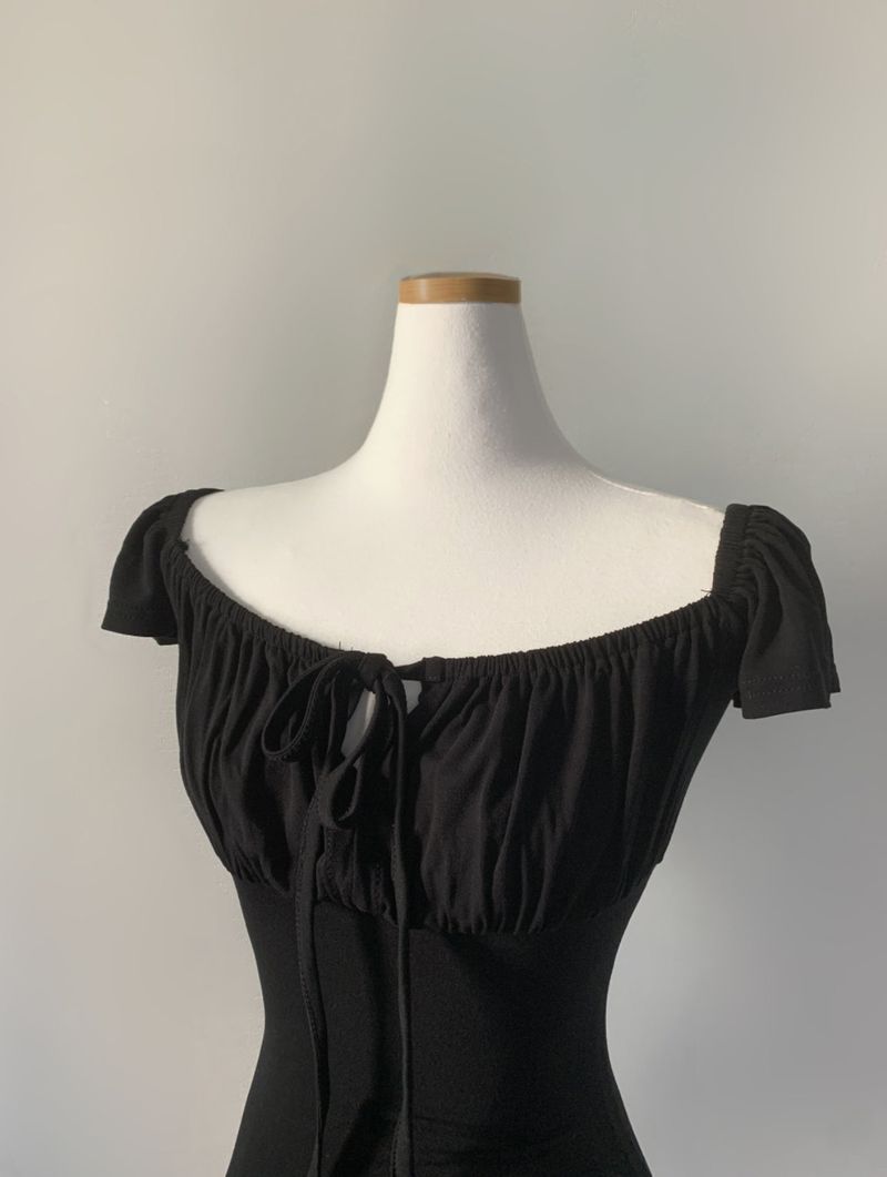 Elisebe Strap Shirring Top (Black)