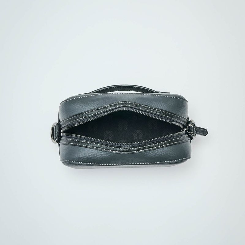 Mushroom Leather Travel Pouch