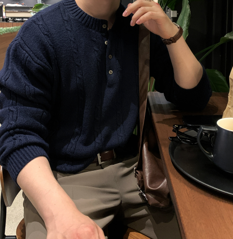 Look & P Henry Neck Button Cable Overfit Knit