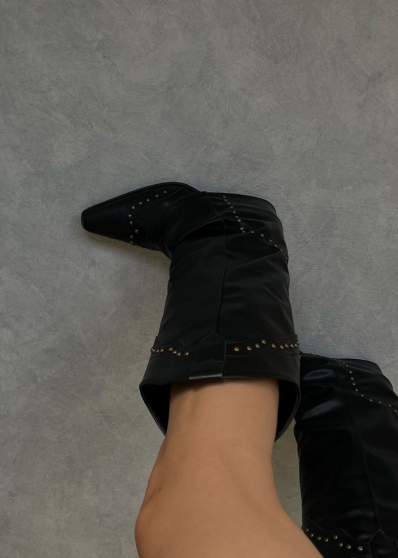 WESTERN STUD BOOTS