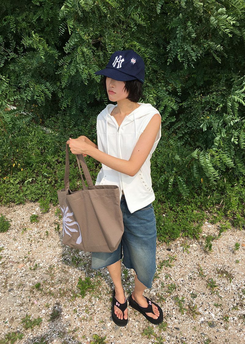 SUMMER PATCH TOTE BAG