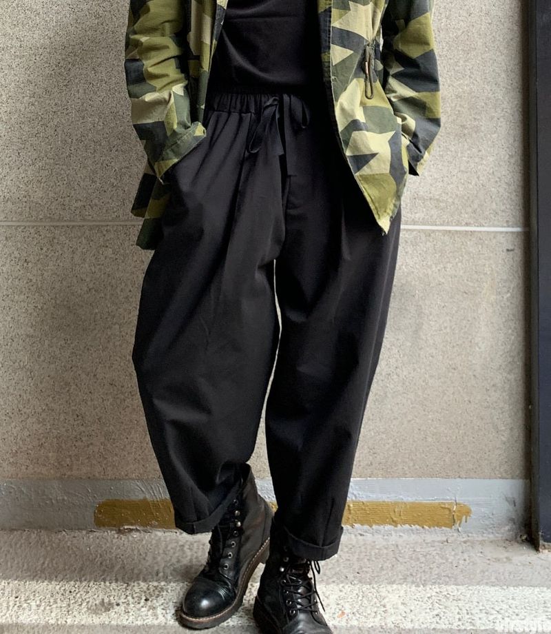 Two-Tuck Balloon Pants 3COLOR