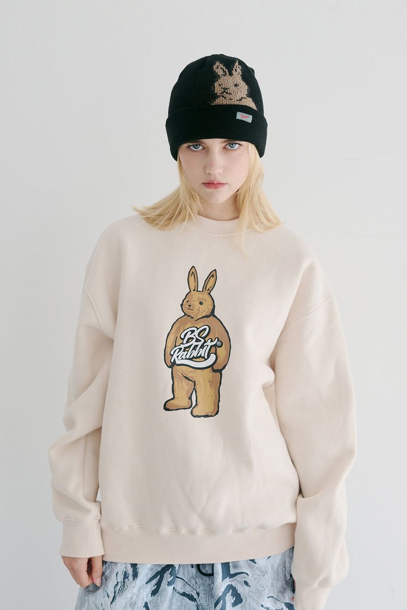 BSRABBIT(ビエスラビット)の「BSR2223FWPO031 BIG BEAR RABBIT CREWNECK CREAM(Tops)」