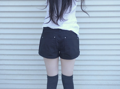black short pants