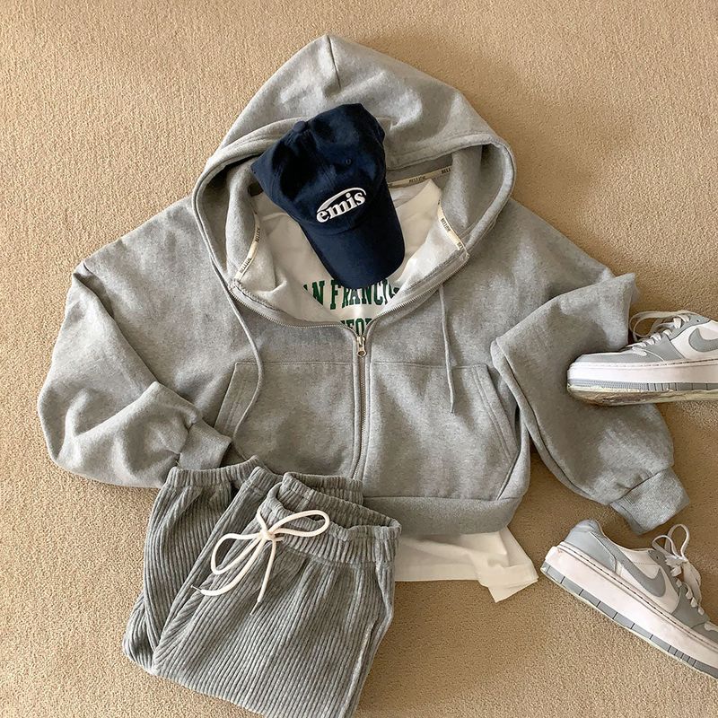 [Bellide made] embroidery napping hood zip-up