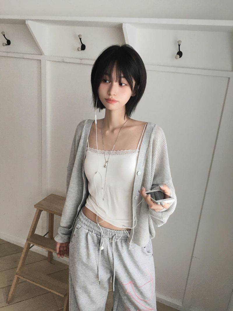 Mirror lace padded tank top