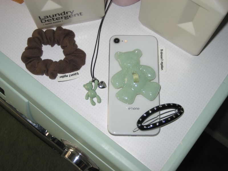 [Formica] Bear hug necklace (Mint)