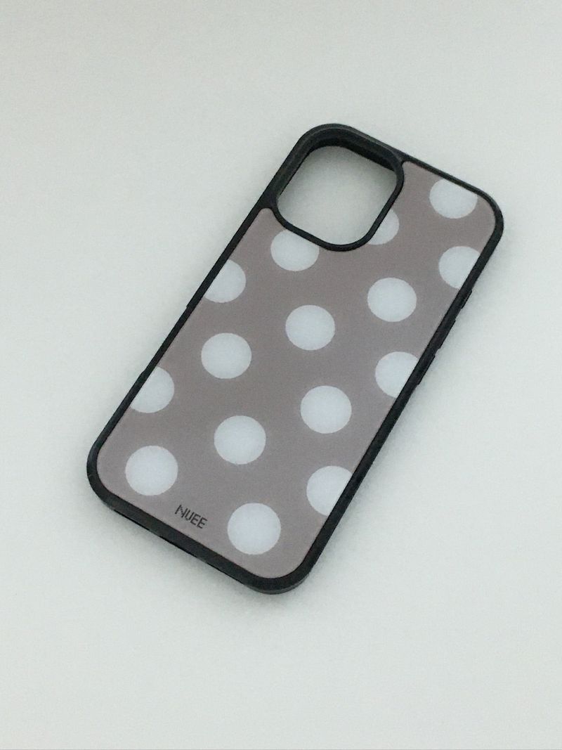 B.dot (beige) case 