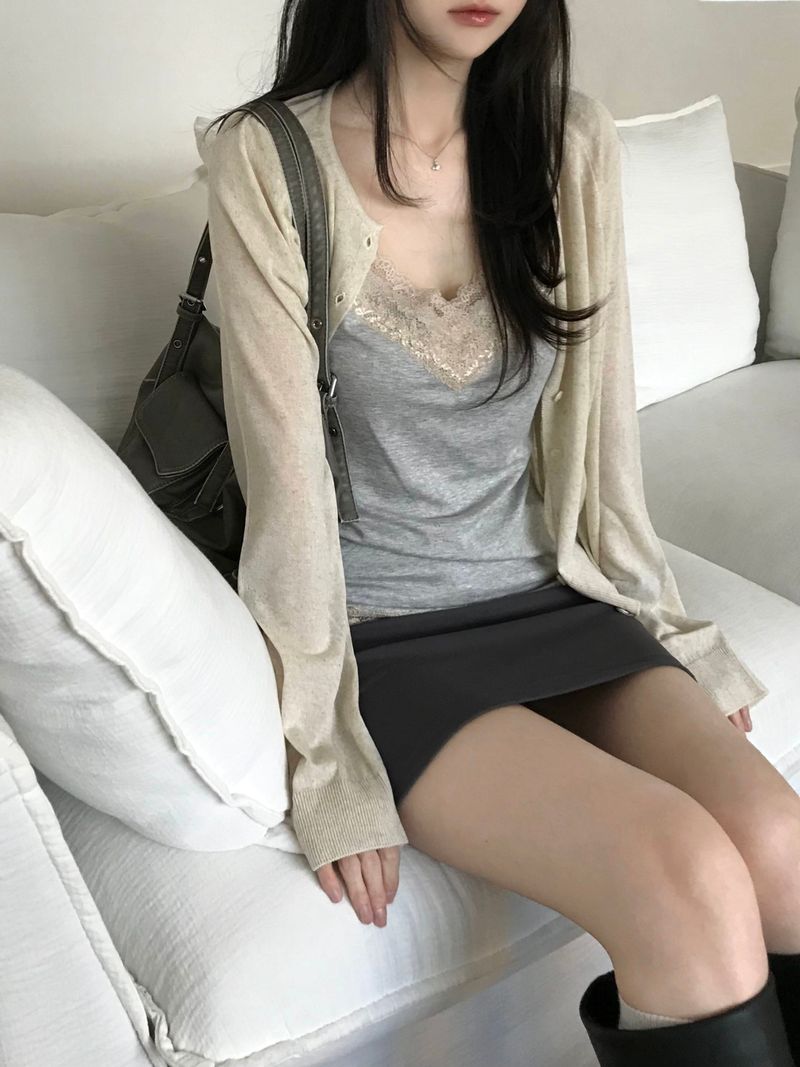 Cindy Lace Sleeveless (one color)