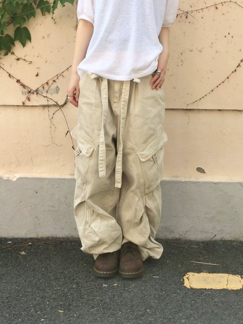 Pocket cargo strap pants