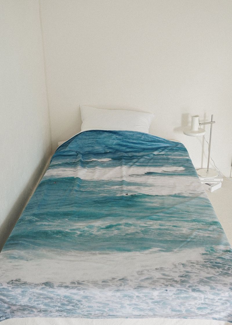 SLEEPTIGHT OBJECT（スリープタイトオブジェクト）の「JEJU marine blue blanket - large（Interior）」