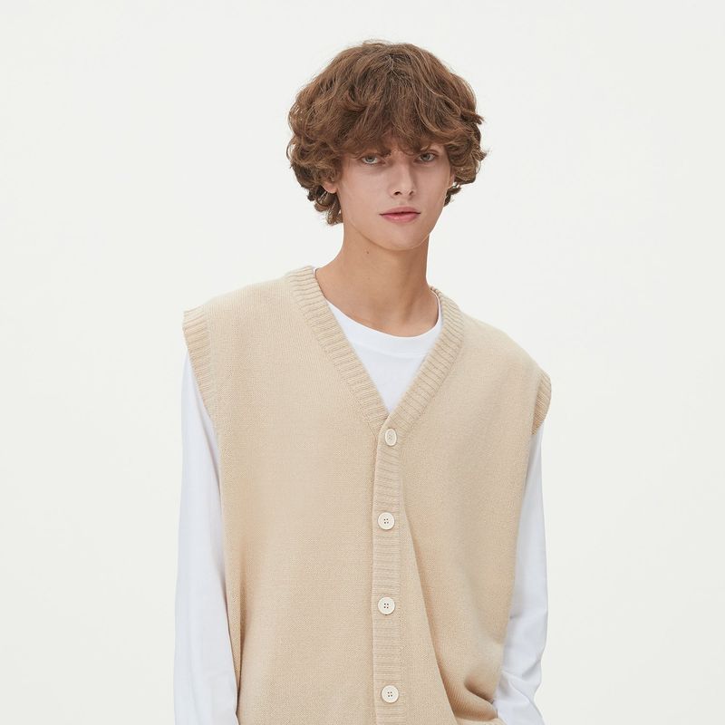 BUTTONS KNIT VEST_BEIGE
