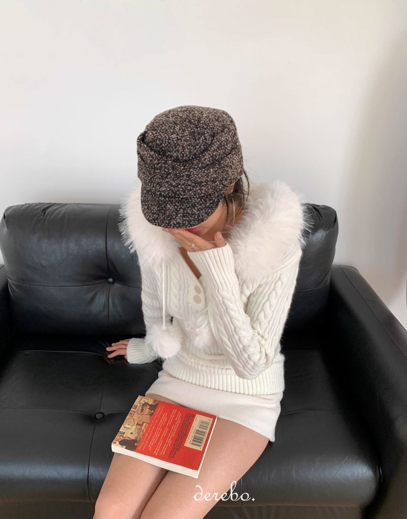 Snow Buddy Hood Twisted Knitwear
