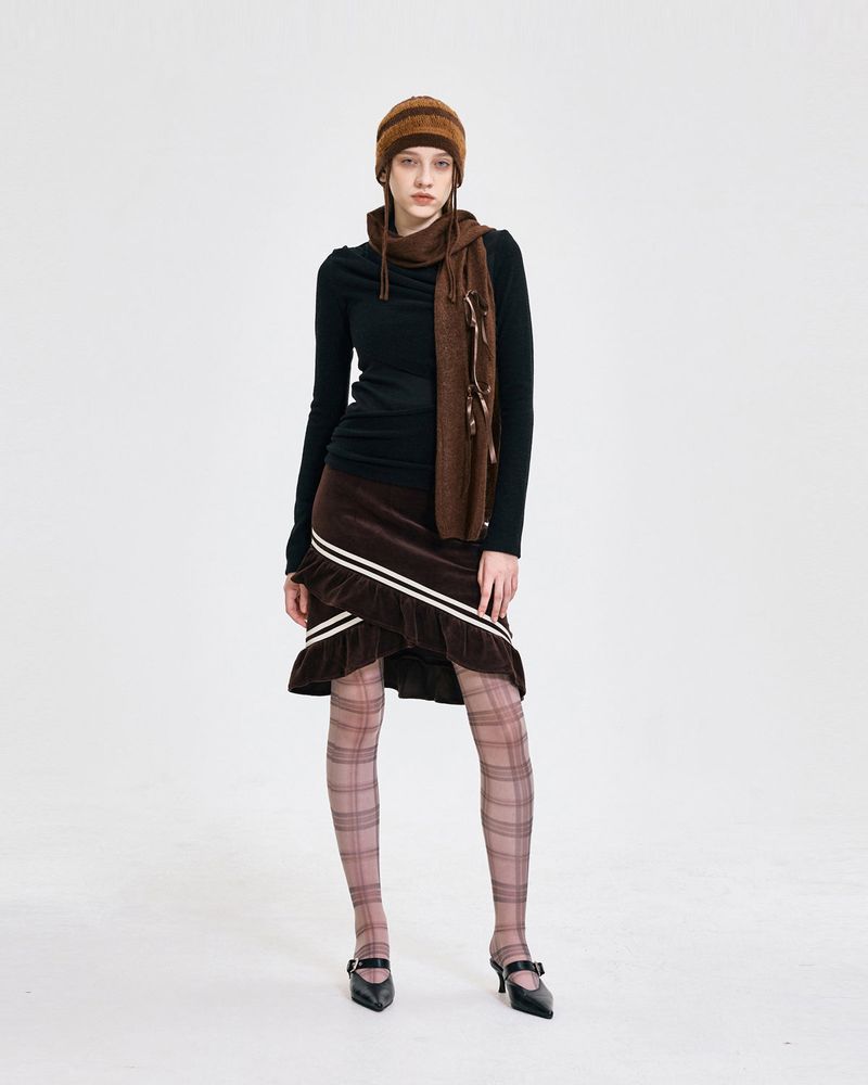 Ribbon Tied Muffler _ BROWN