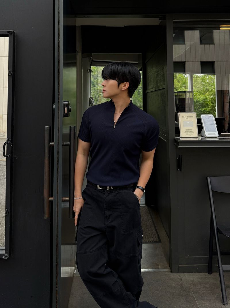 Sain zip-up short sleeve