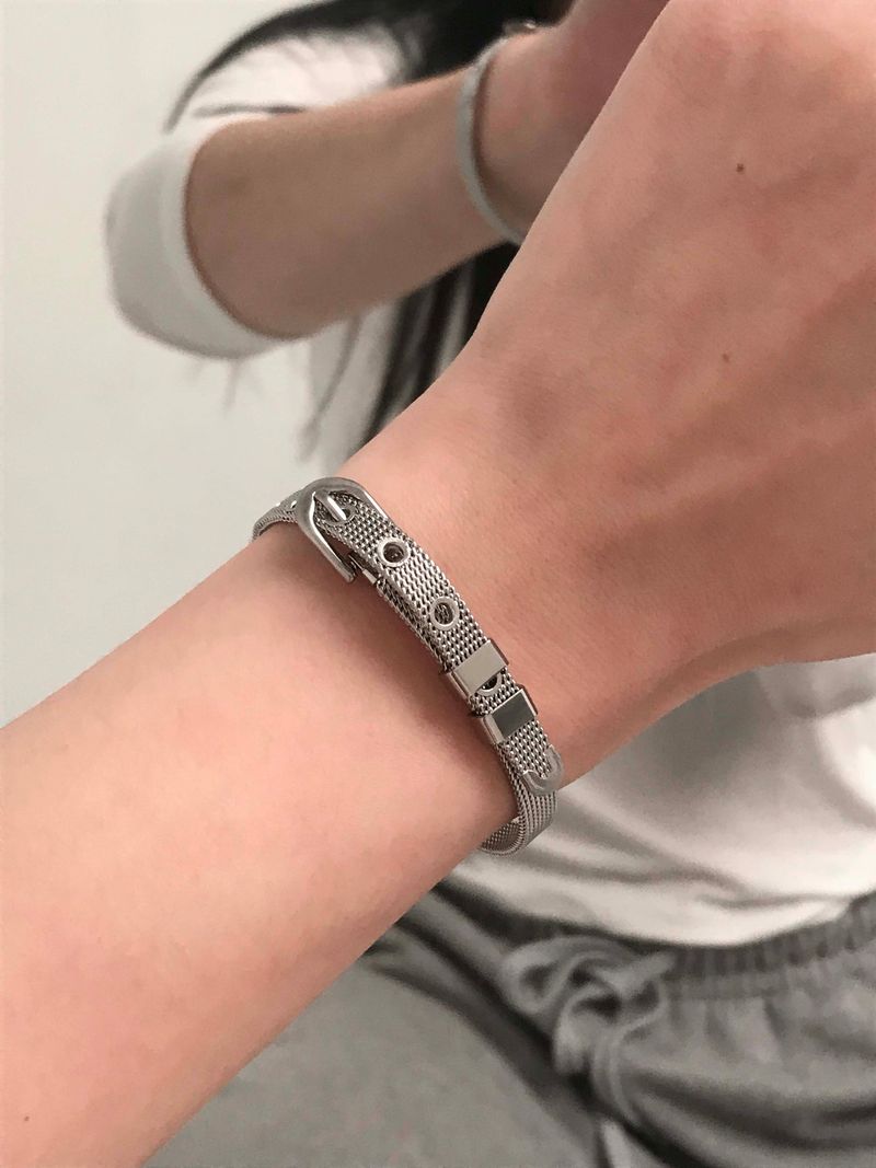 belt bracelet