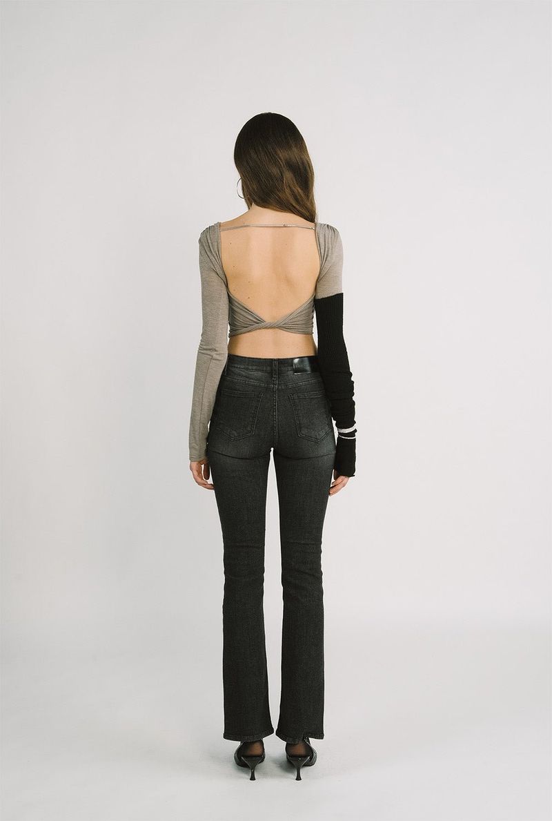 Eclipse top