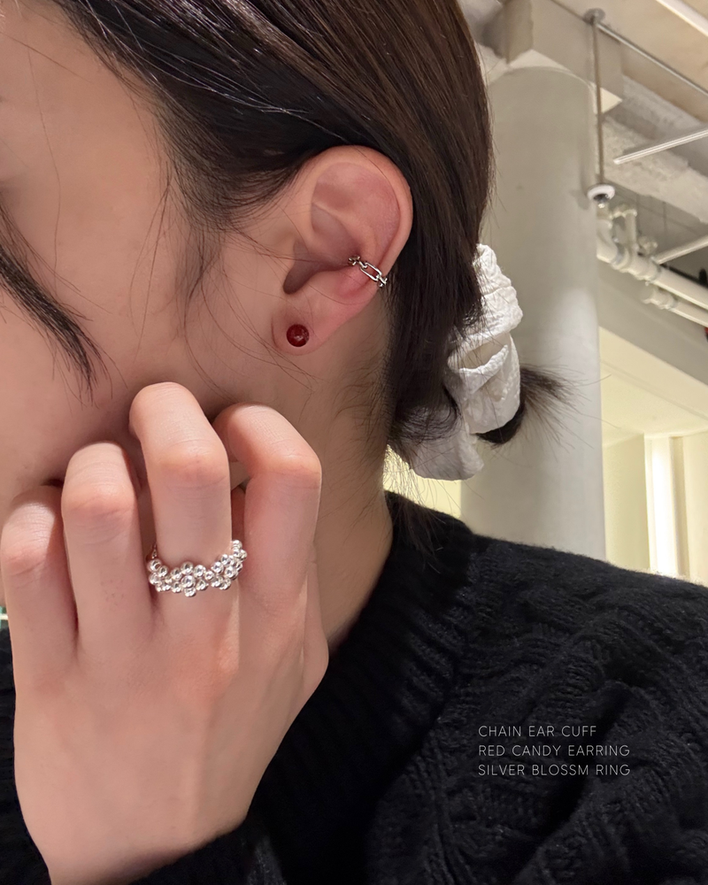 Mini Chain Ear cuff