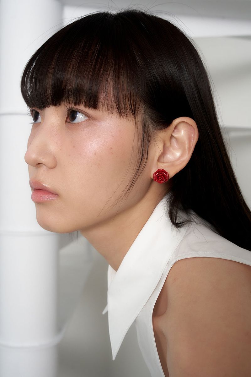 rose formica earring - red