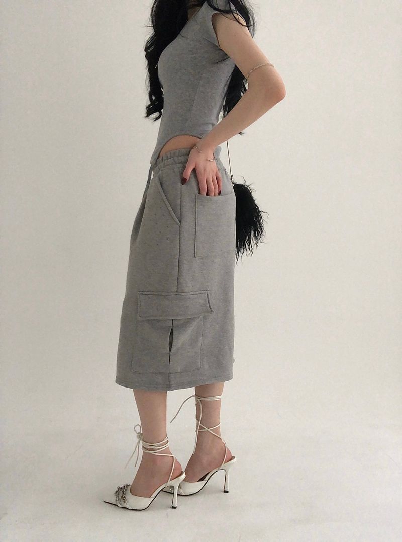 Cubic Bermuda pants