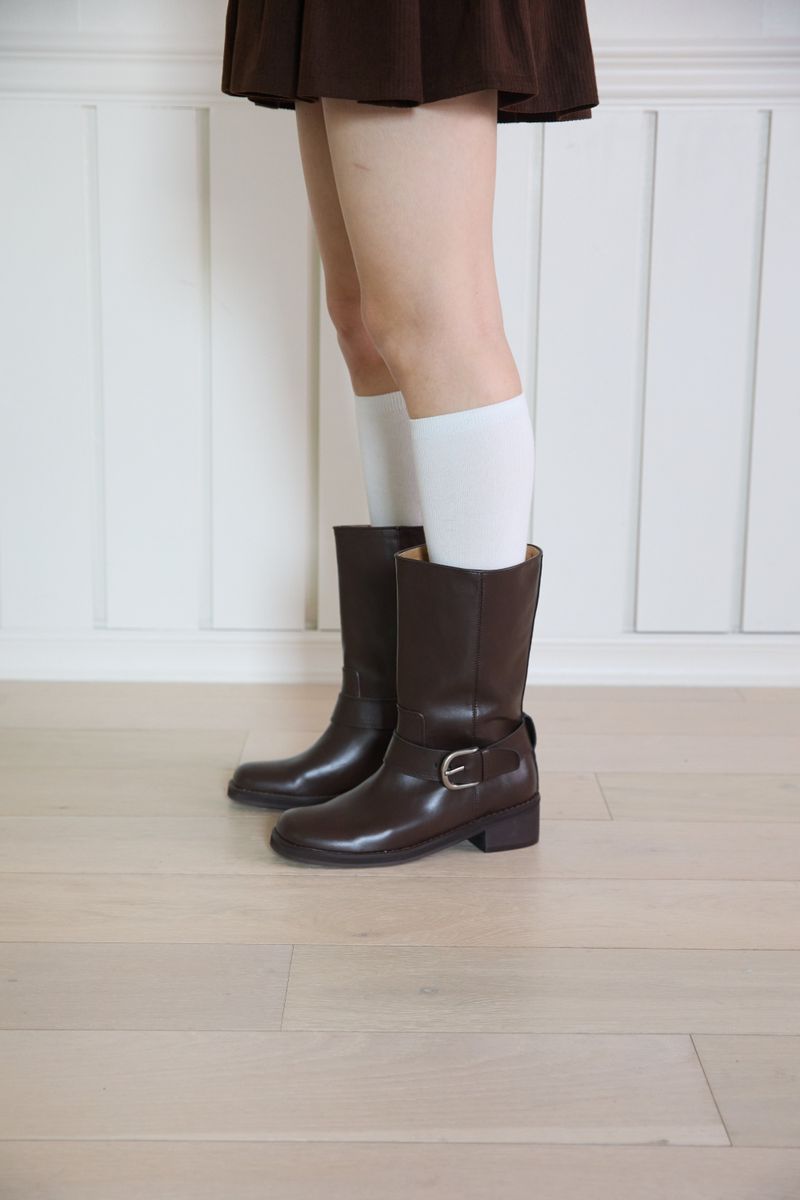 PINK PINEAPPLE(ピンクパイナップル)の「BUCKLE CHUNKY BOOTS (2 COLORS)(Shoes)」