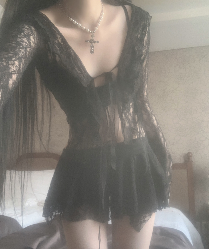 suzen（スゼン）の「Ener Lace Frill Cardigan (Black)（Tops）」