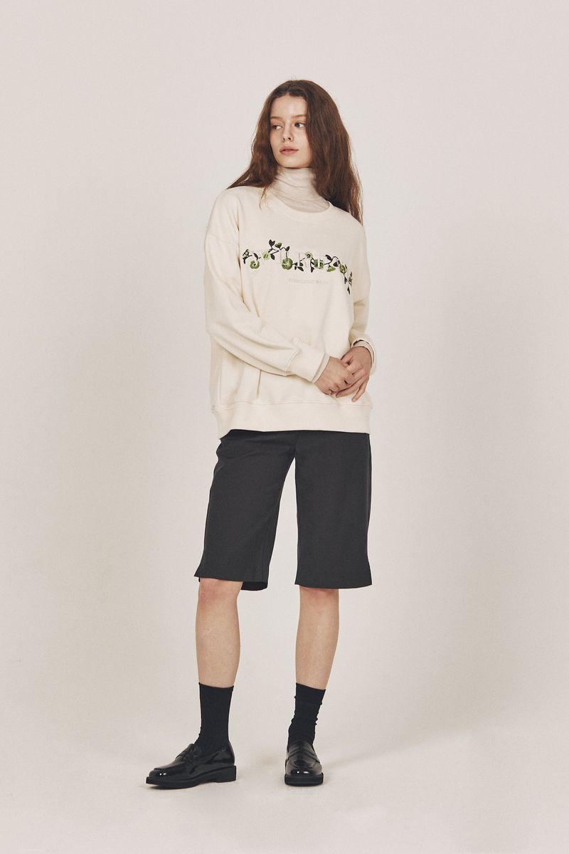 Flower Logo Embroidered Sweat shirt