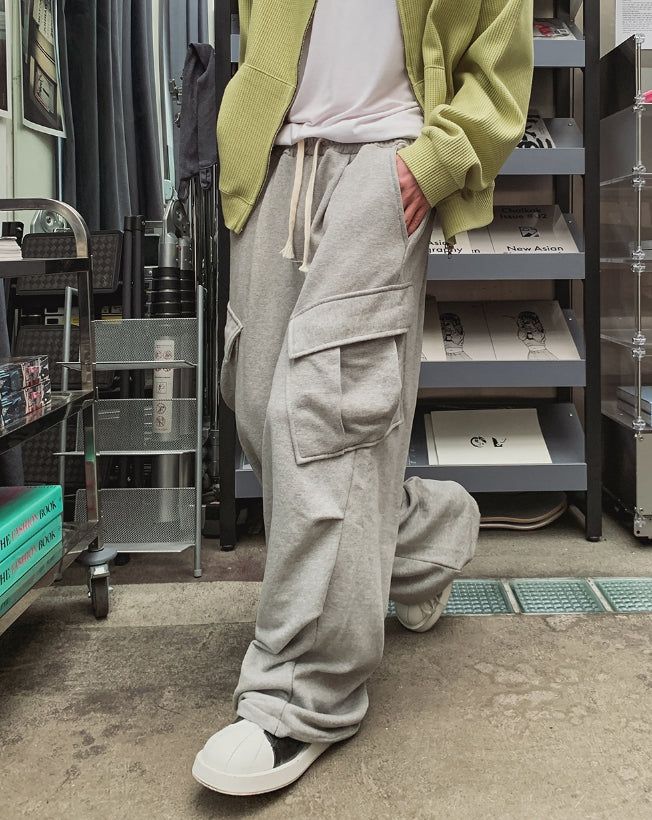 Trion Diagonal Cargo Balloon Pants