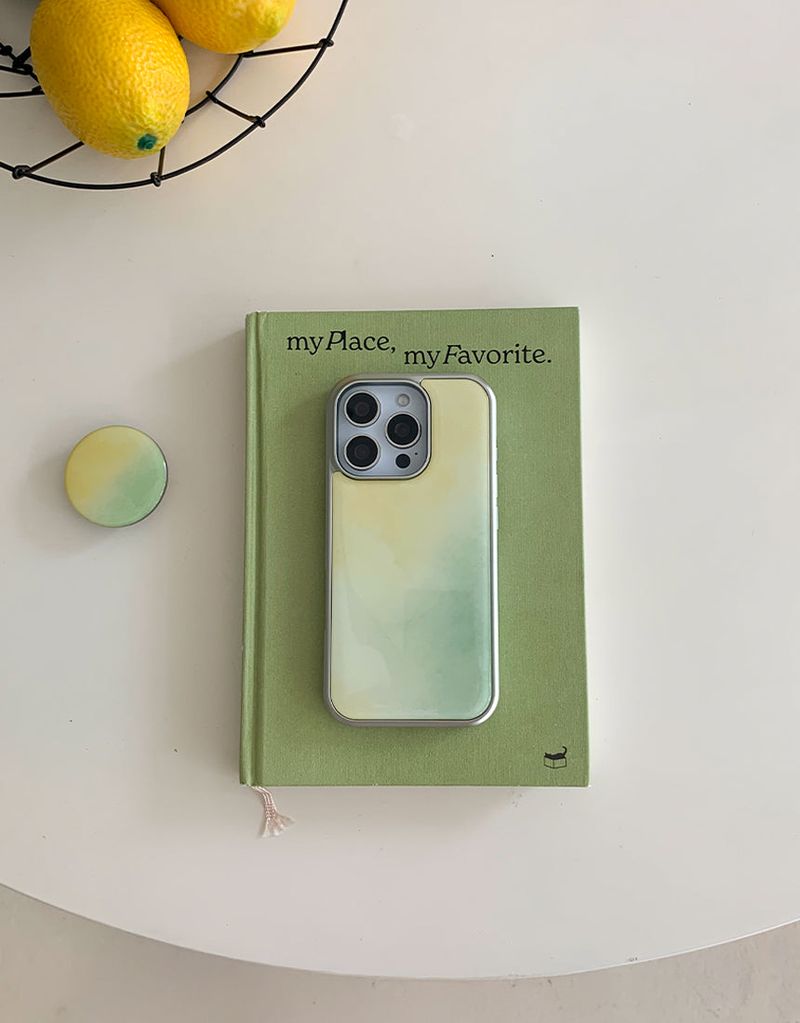 Mint Moment（ミントモーメント）の「[MADE]レモングリーン シルバー エポキシ iPhoneケース（Smartphone Accessories）」