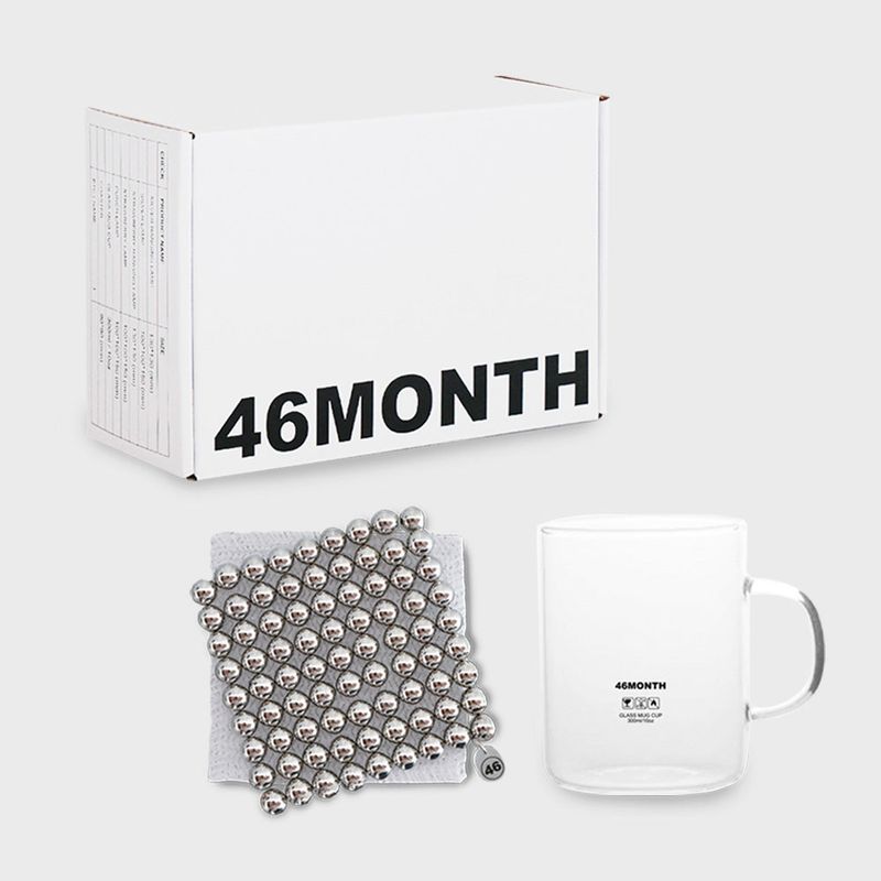46month（フォーティーシックスマンス）の「ガラスカップ + ビーズティーコースター (metal)（スマホグッズ/小物）」