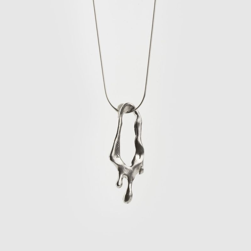 Melting Pendant Necklace