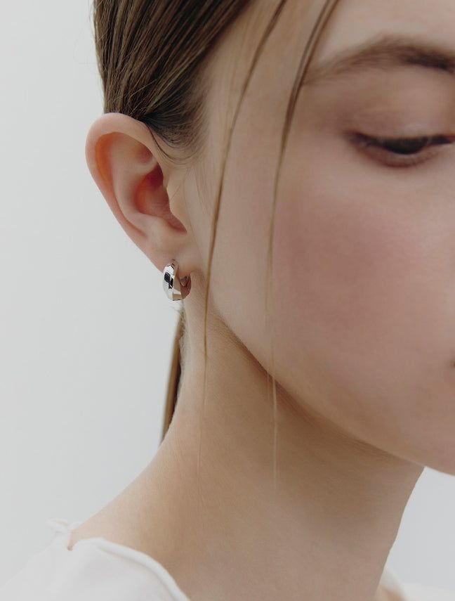 26SS★ Truvion One-Touch Earrings