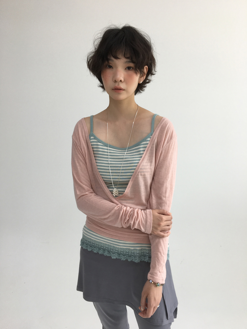 Uel Deep V-Neck T-Shirt (6color)