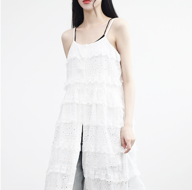 Bullet lace punching long dress