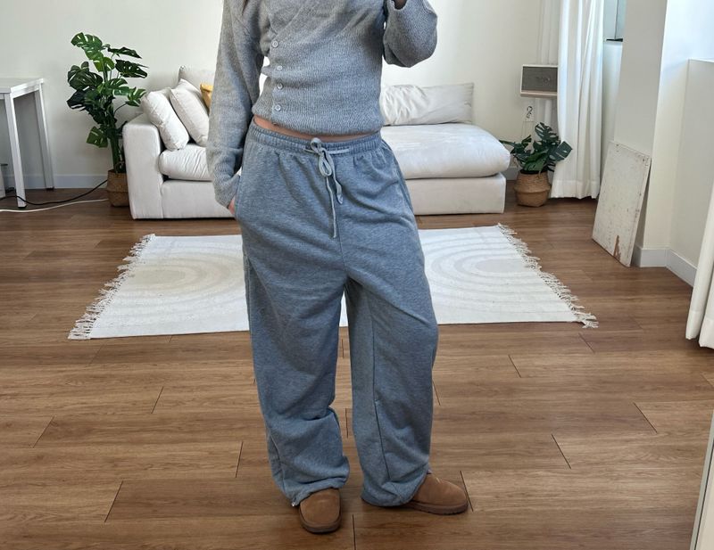 loose fit daily sweat pants