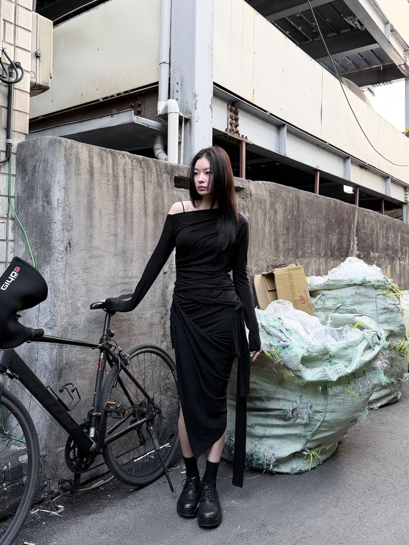 UNBAL LAYERED DRAPE SKIRT