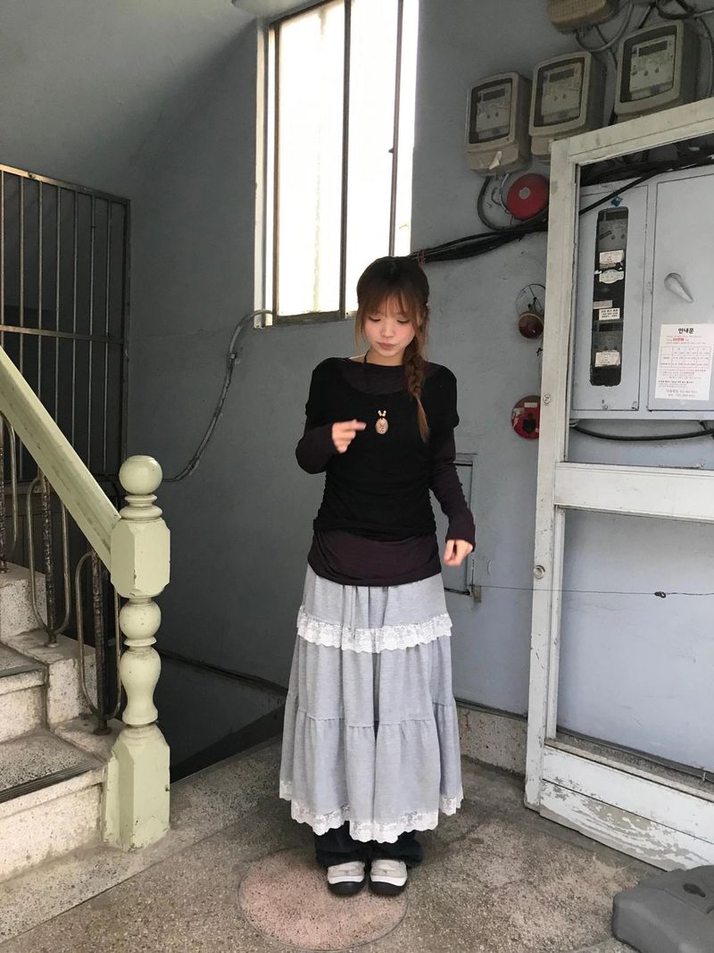 katz lace banging skirt
