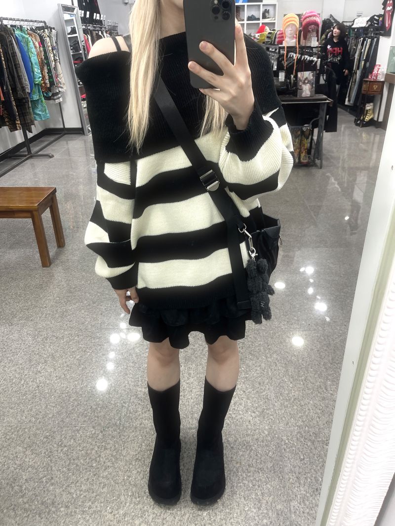 Off-shoulder Oversized Fit Stripe Knitwear