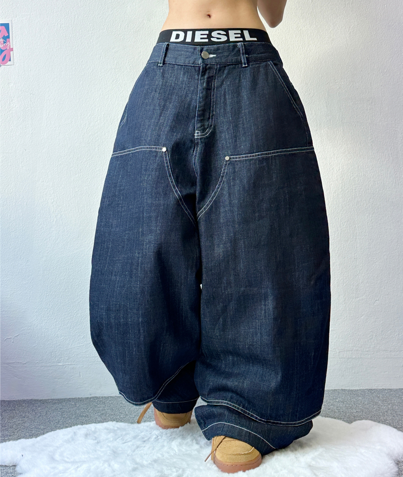 CCORTTI(コルッティ)の「LAYERED BANDING DENIM PANTS🖤💙 - 2 COLORS(Pants)」