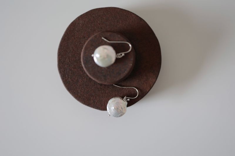 Big Clock Pearl Silver 925 Pierce handmade