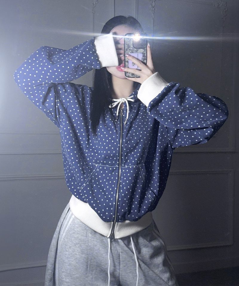 meego(ミーゴ)の「Star Hooded Zip-Up (2colors)(Tops)」