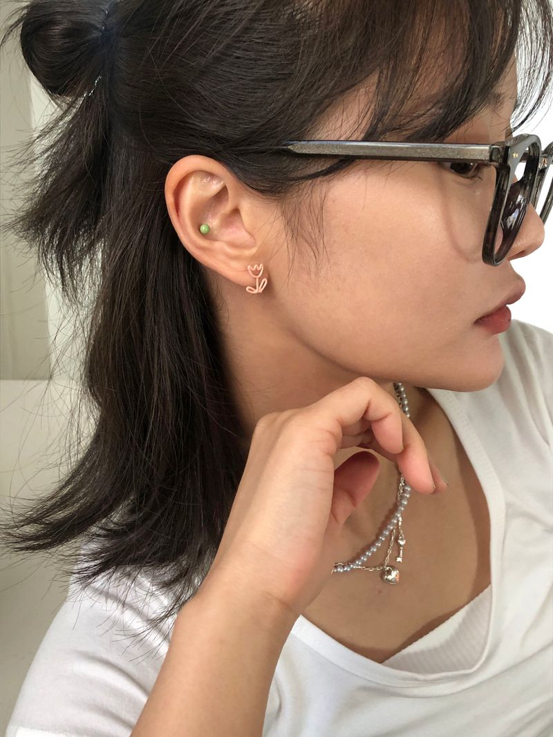 パステルドゥードゥルピアス（パープル）-チューリップ
